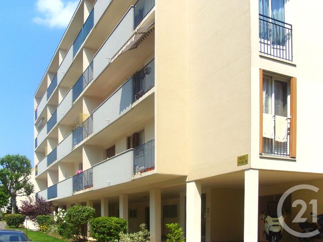 Appartement F2 à vendre - 2 pièces - 42.0 m2 - RUNGIS - 94 - ILE-DE-FRANCE - Century 21 Eureka