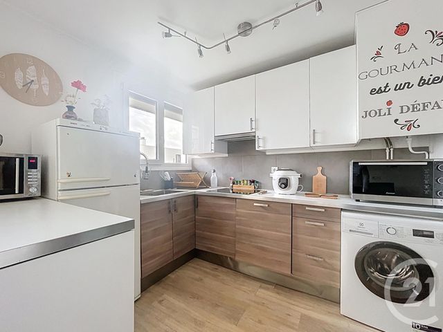 Appartement F2 à vendre - 2 pièces - 42.0 m2 - RUNGIS - 94 - ILE-DE-FRANCE - Century 21 Eureka