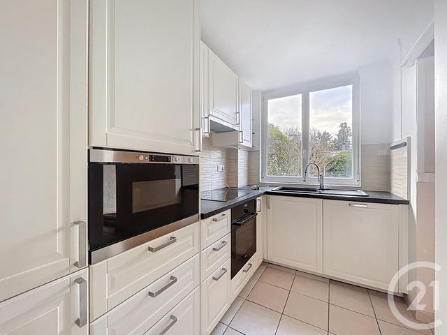 Appartement F3 bis à vendre - 3 pièces - 64.8 m2 - FRESNES - 94 - ILE-DE-FRANCE - Century 21 Eureka