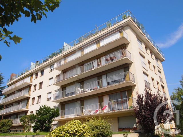 Appartement F3 à louer - 3 pièces - 60.32 m2 - FRESNES - 94 - ILE-DE-FRANCE - Century 21 Eureka