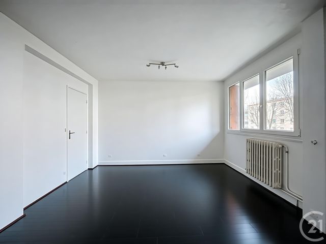 Appartement F4 à vendre - 4 pièces - 79.57 m2 - FRESNES - 94 - ILE-DE-FRANCE - Century 21 Eureka