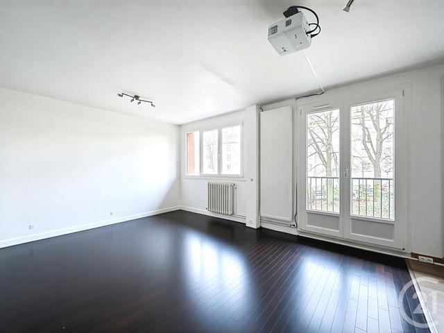 Appartement F4 à vendre - 4 pièces - 79.57 m2 - FRESNES - 94 - ILE-DE-FRANCE - Century 21 Eureka