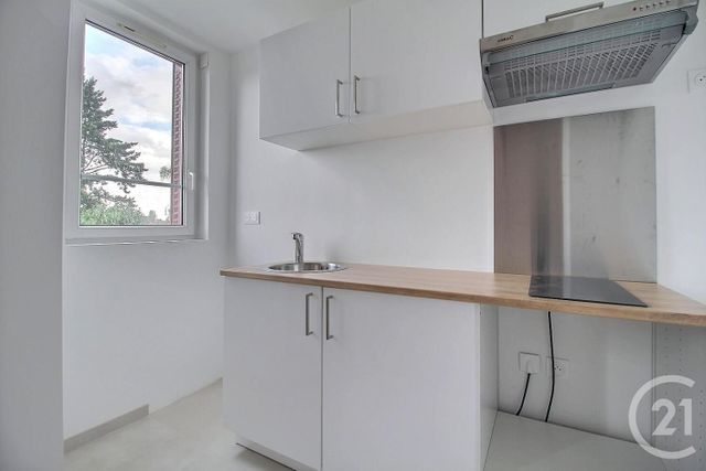 Appartement F2 à louer - 2 pièces - 39.41 m2 - ST MICHEL SUR ORGE - 91 - ILE-DE-FRANCE - Century 21 Eureka