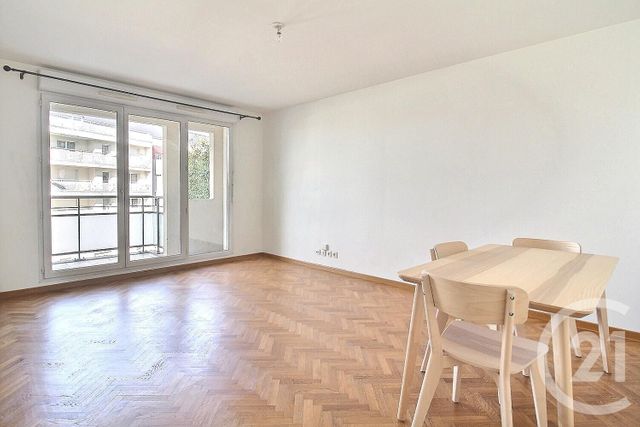 Appartement F2 à louer FRESNES