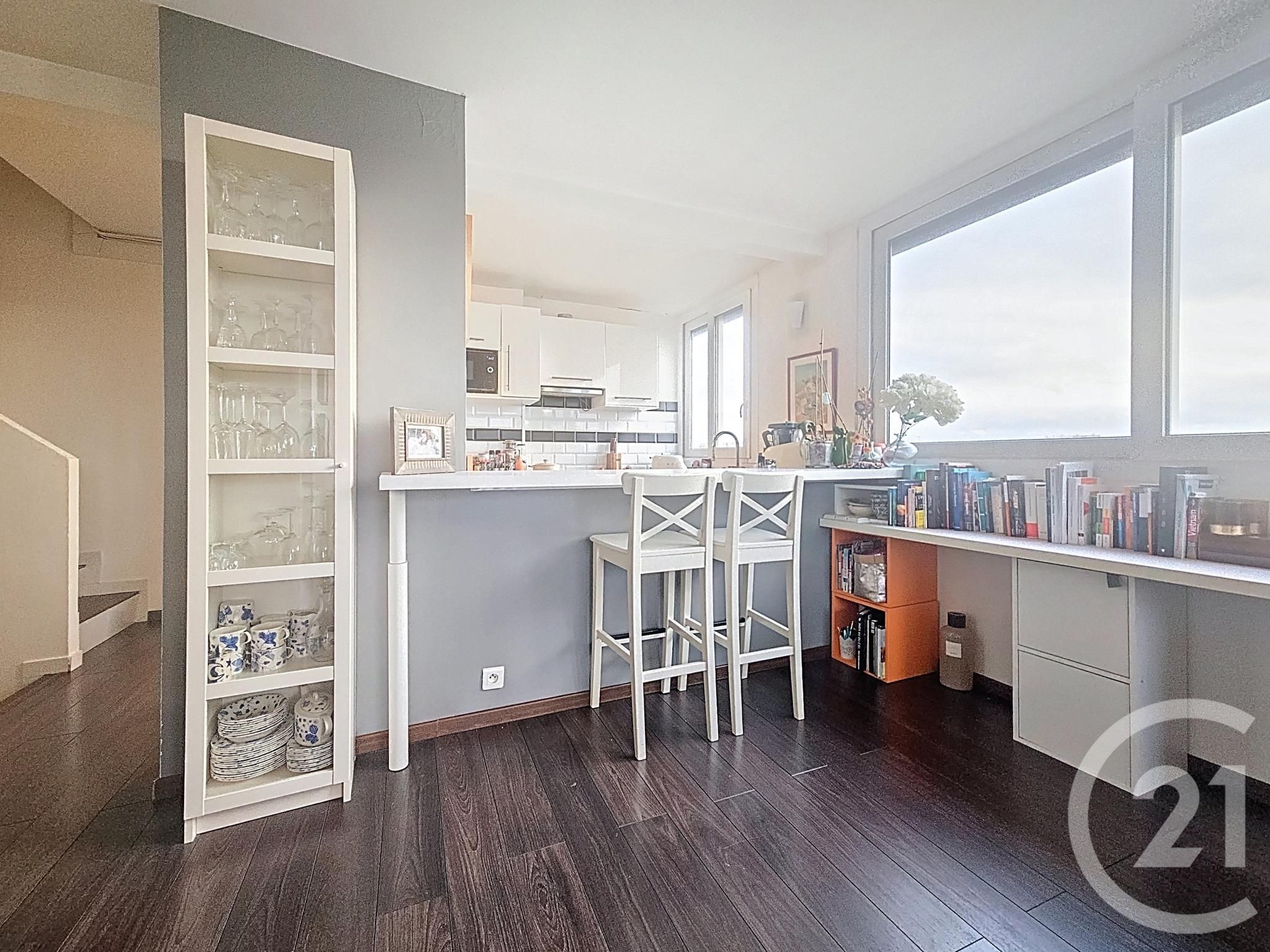 Appartement F5 à vendre - 5 pièces - 80.47 m2 - FRESNES - 94 - ILE-DE-FRANCE - Century 21 Eureka — 3