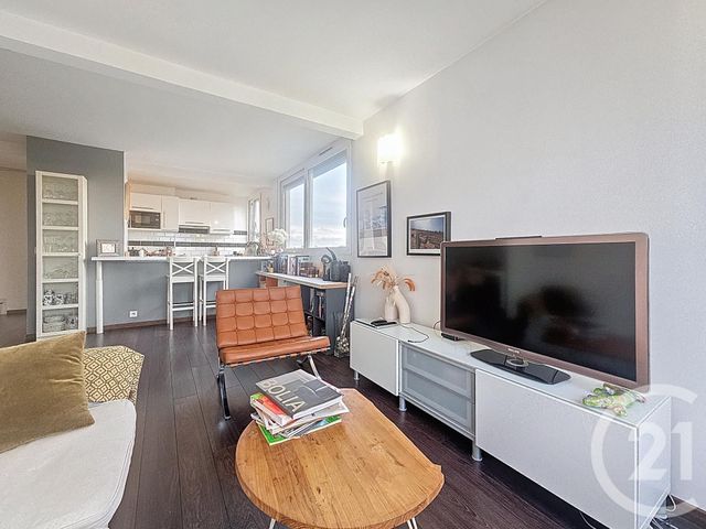 Appartement F5 à vendre - 5 pièces - 80.47 m2 - FRESNES - 94 - ILE-DE-FRANCE - Century 21 Eureka