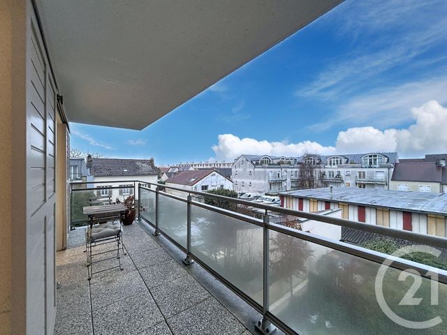 Appartement F4 à louer - 4 pièces - 82.6 m2 - RUNGIS - 94 - ILE-DE-FRANCE - Century 21 Eureka