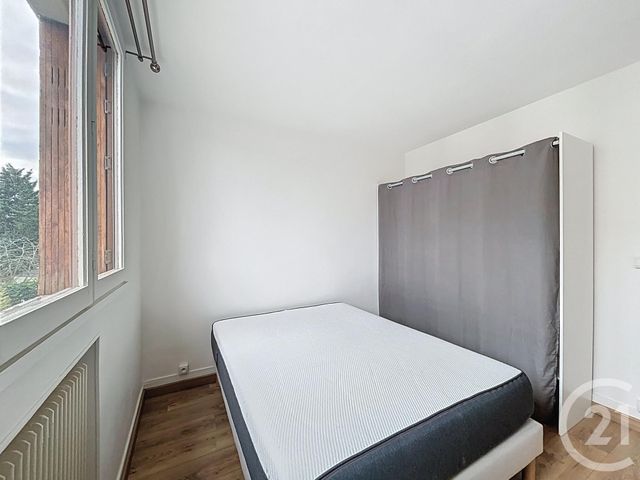 Appartement F3 à louer - 3 pièces - 60.89 m2 - L HAY LES ROSES - 94 - ILE-DE-FRANCE - Century 21 Eureka