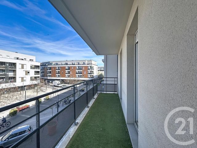 Appartement F3 à louer - 3 pièces - 60.63 m2 - FRESNES - 94 - ILE-DE-FRANCE - Century 21 Eureka
