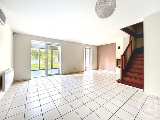 maison à vendre - 5 pièces - 140.0 m2 - RUNGIS - 94 - ILE-DE-FRANCE - Century 21 Eureka