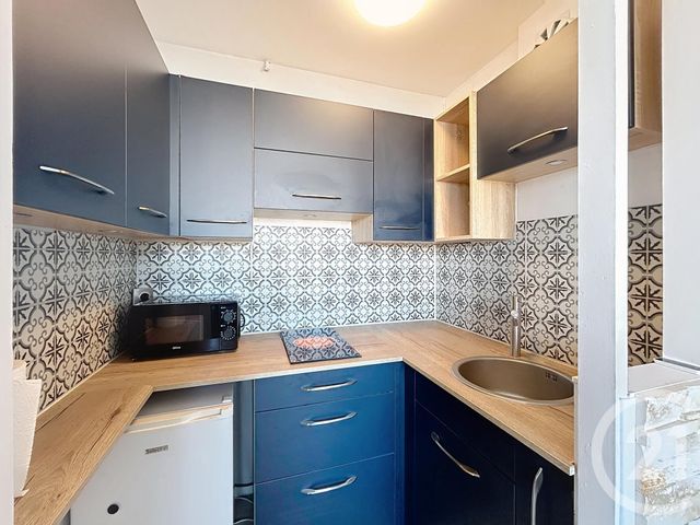 Appartement F1 à louer - 1 pièce - 26.54 m2 - FRESNES - 94 - ILE-DE-FRANCE - Century 21 Eureka