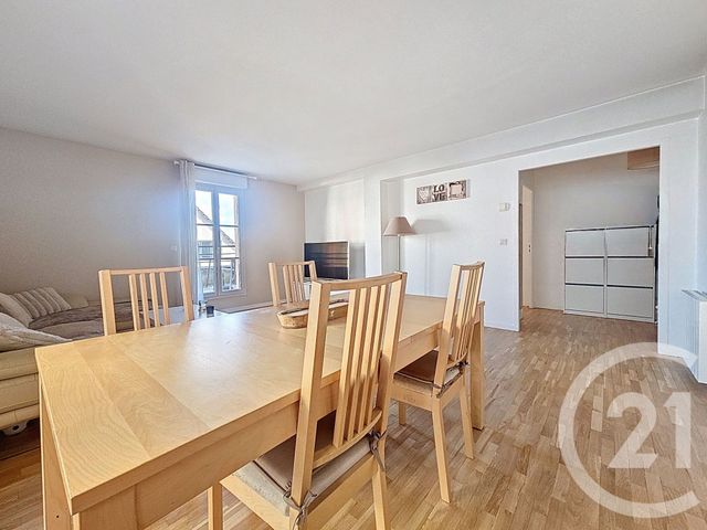 Appartement F3 à vendre - 3 pièces - 72.8 m2 - WISSOUS - 91 - ILE-DE-FRANCE - Century 21 Eureka