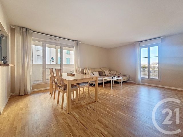 Appartement F3 à vendre - 3 pièces - 72.8 m2 - WISSOUS - 91 - ILE-DE-FRANCE - Century 21 Eureka