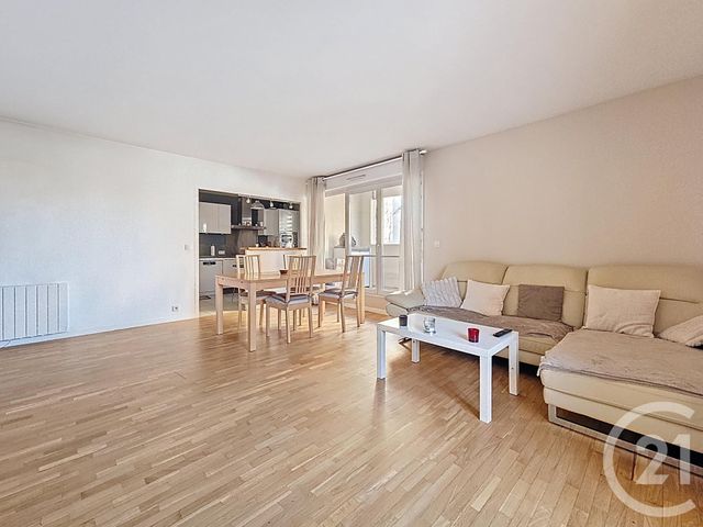 Appartement F3 à vendre - 3 pièces - 72.8 m2 - WISSOUS - 91 - ILE-DE-FRANCE - Century 21 Eureka