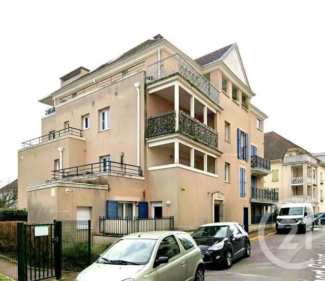 Appartement F3 à vendre - 3 pièces - 72.8 m2 - WISSOUS - 91 - ILE-DE-FRANCE - Century 21 Eureka