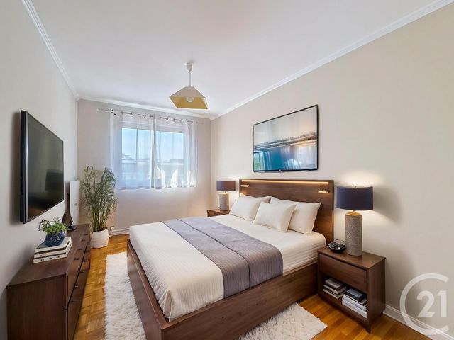 Appartement F5 à vendre - 5 pièces - 104.61 m2 - FRESNES - 94 - ILE-DE-FRANCE - Century 21 Eureka