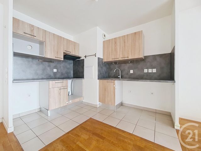 Appartement F2 à vendre - 2 pièces - 40.46 m2 - FRESNES - 94 - ILE-DE-FRANCE - Century 21 Eureka