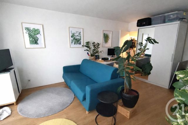 Appartement F1 à louer - 1 pièce - 31.94 m2 - JUVISY SUR ORGE - 91 - ILE-DE-FRANCE - Century 21 Eureka