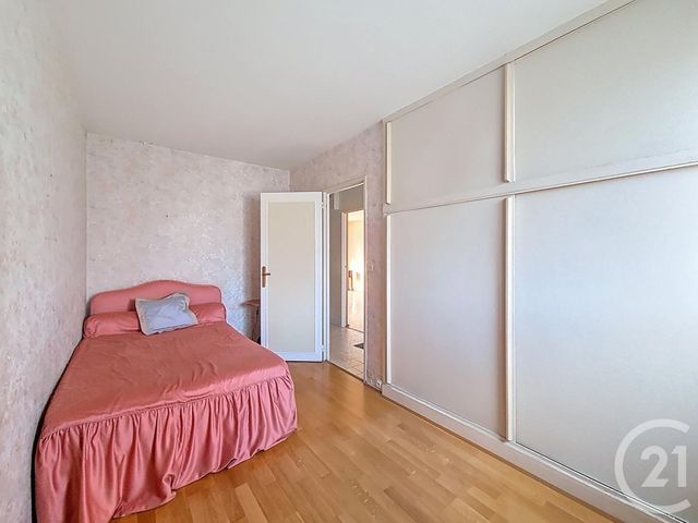 Appartement F5 à vendre - 5 pièces - 83.1 m2 - RUNGIS - 94 - ILE-DE-FRANCE - Century 21 Eureka
