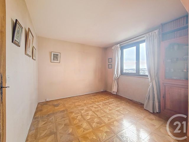 Appartement F5 à vendre - 5 pièces - 83.1 m2 - RUNGIS - 94 - ILE-DE-FRANCE - Century 21 Eureka
