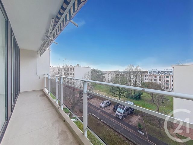 Appartement F5 à vendre - 5 pièces - 83.1 m2 - RUNGIS - 94 - ILE-DE-FRANCE - Century 21 Eureka