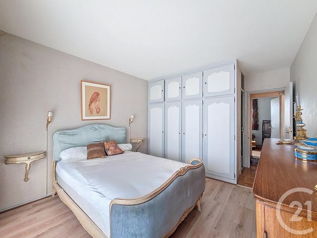 Appartement F5 à vendre - 5 pièces - 83.1 m2 - RUNGIS - 94 - ILE-DE-FRANCE - Century 21 Eureka