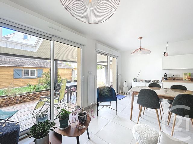 maison à vendre - 5 pièces - 100.94 m2 - FRESNES - 94 - ILE-DE-FRANCE - Century 21 Eureka