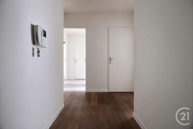 Appartement F3 à louer - 3 pièces - 62.41 m2 - FRESNES - 94 - ILE-DE-FRANCE - Century 21 Eureka