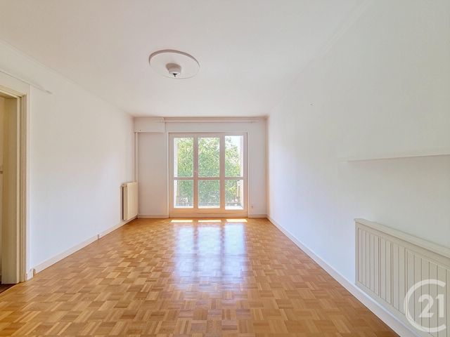 Appartement F3 à vendre - 3 pièces - 63.44 m2 - FRESNES - 94 - ILE-DE-FRANCE - Century 21 Eureka