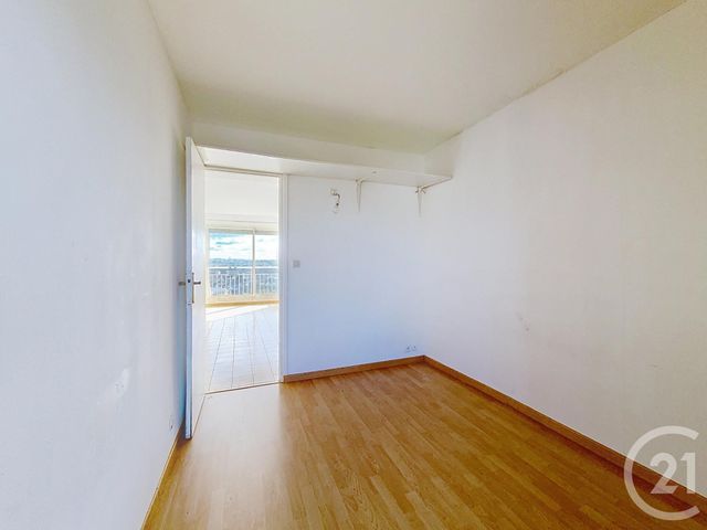 Appartement F3 à vendre - 3 pièces - 50.63 m2 - FRESNES - 94 - ILE-DE-FRANCE - Century 21 Eureka