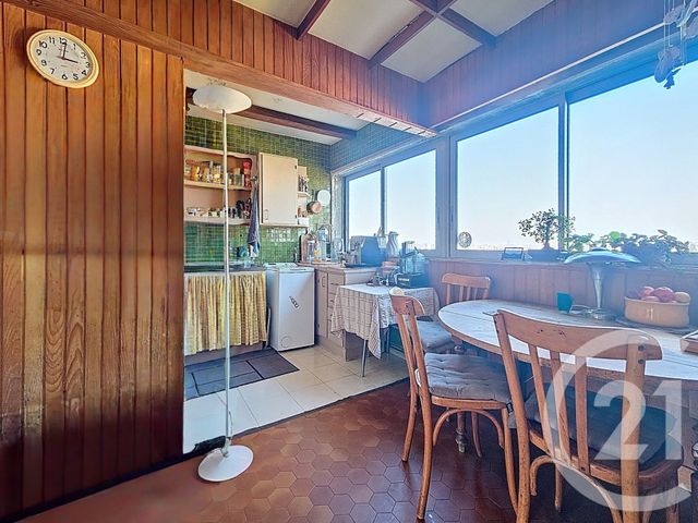 Appartement F5 à vendre - 5 pièces - 75.0 m2 - FRESNES - 94 - ILE-DE-FRANCE - Century 21 Eureka