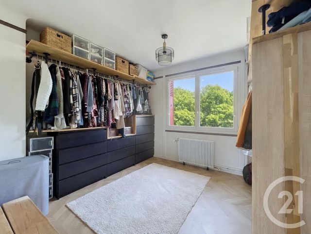 maison à vendre - 4 pièces - 80.52 m2 - FRESNES - 94 - ILE-DE-FRANCE - Century 21 Eureka