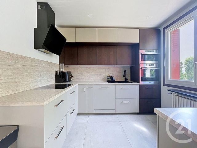maison à vendre - 4 pièces - 80.52 m2 - FRESNES - 94 - ILE-DE-FRANCE - Century 21 Eureka