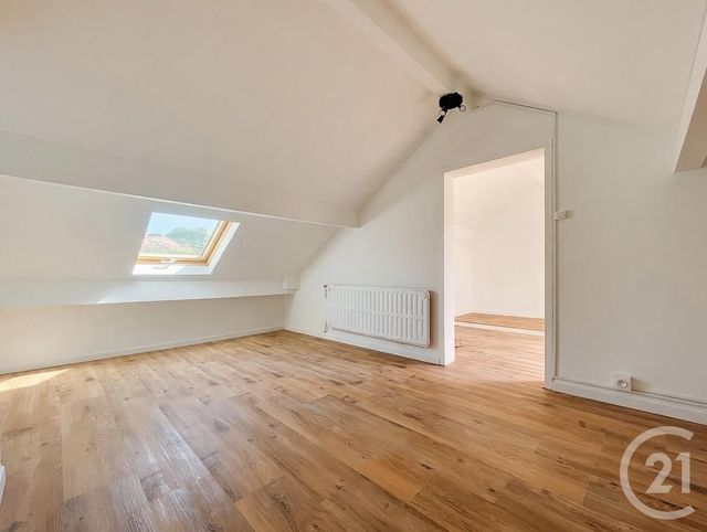 maison à vendre - 4 pièces - 80.52 m2 - FRESNES - 94 - ILE-DE-FRANCE - Century 21 Eureka