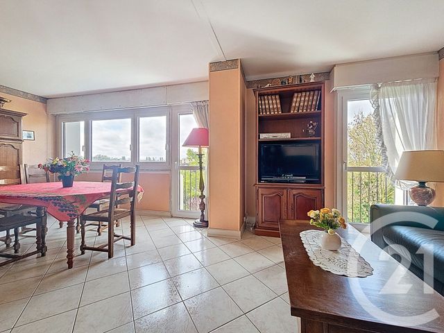 Appartement F4 à vendre - 4 pièces - 71.0 m2 - RUNGIS - 94 - ILE-DE-FRANCE - Century 21 Eureka