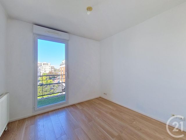 Appartement F3 à vendre - 3 pièces - 60.25 m2 - FRESNES - 94 - ILE-DE-FRANCE - Century 21 Eureka