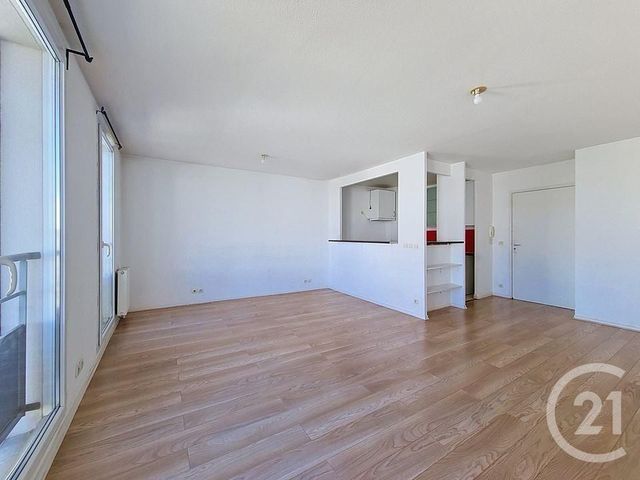 Appartement F3 à vendre - 3 pièces - 60.25 m2 - FRESNES - 94 - ILE-DE-FRANCE - Century 21 Eureka