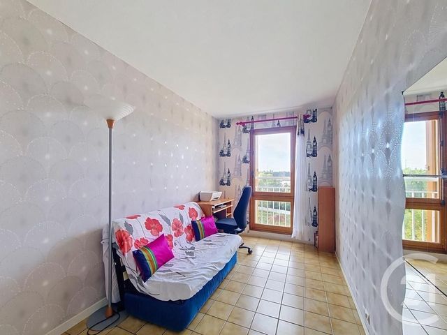 Appartement F4 à vendre - 4 pièces - 62.14 m2 - FRESNES - 94 - ILE-DE-FRANCE - Century 21 Eureka