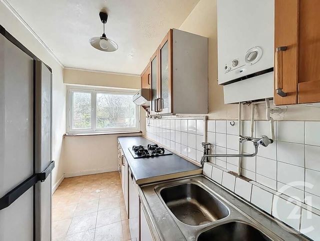 Appartement F4 à louer - 4 pièces - 78.43 m2 - CHEVILLY LARUE - 94 - ILE-DE-FRANCE - Century 21 Eureka