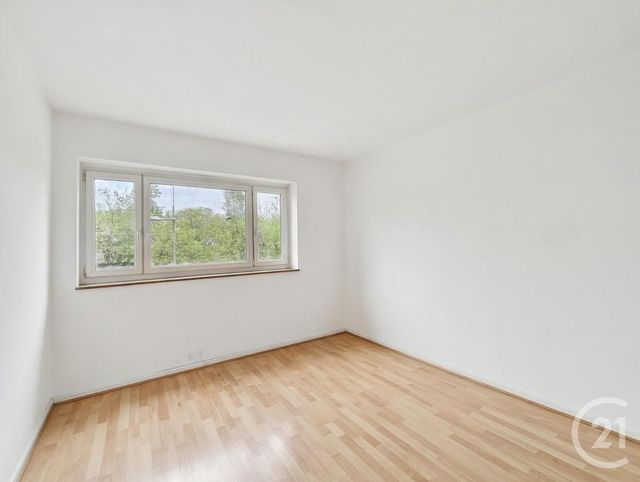 Appartement F4 à louer - 4 pièces - 78.43 m2 - CHEVILLY LARUE - 94 - ILE-DE-FRANCE - Century 21 Eureka