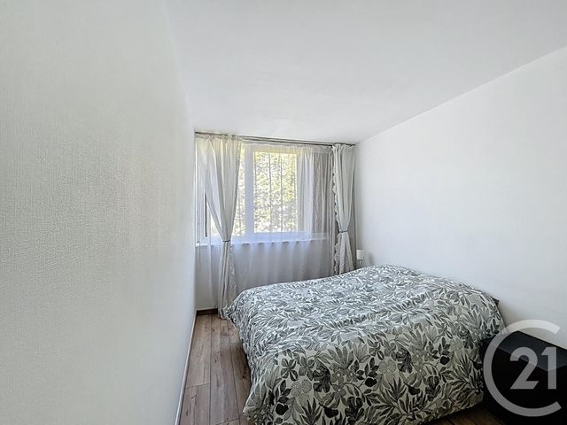 Appartement F3 à louer - 3 pièces - 54.45 m2 - MASSY - 91 - ILE-DE-FRANCE - Century 21 Eureka