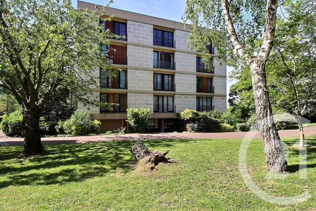 Appartement F5 à vendre - 5 pièces - 84.42 m2 - FRESNES - 94 - ILE-DE-FRANCE - Century 21 Eureka