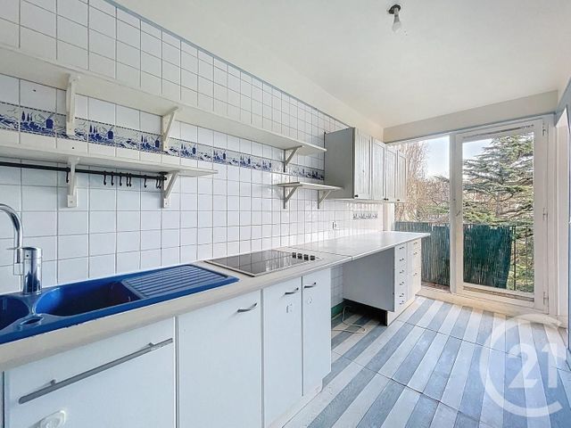 Appartement F4 à vendre - 4 pièces - 72.79 m2 - FRESNES - 94 - ILE-DE-FRANCE - Century 21 Eureka