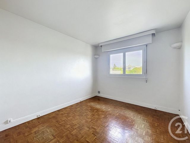 Appartement F3 à vendre - 3 pièces - 67.65 m2 - L HAY LES ROSES - 94 - ILE-DE-FRANCE - Century 21 Eureka