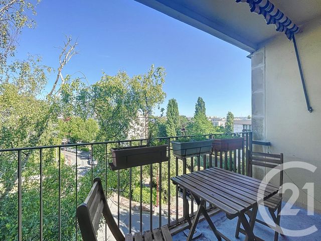 Appartement F5 à vendre - 5 pièces - 84.42 m2 - FRESNES - 94 - ILE-DE-FRANCE - Century 21 Eureka