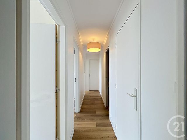 Appartement F4 à louer - 4 pièces - 75.85 m2 - FRESNES - 94 - ILE-DE-FRANCE - Century 21 Eureka