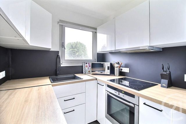 Appartement F3 à louer - 3 pièces - 50.69 m2 - FRESNES - 94 - ILE-DE-FRANCE - Century 21 Eureka