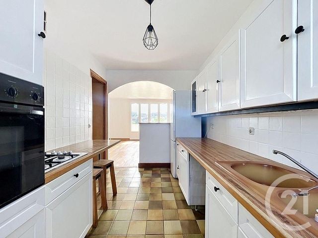 Appartement F4 à vendre - 4 pièces - 68.17 m2 - FRESNES - 94 - ILE-DE-FRANCE - Century 21 Eureka