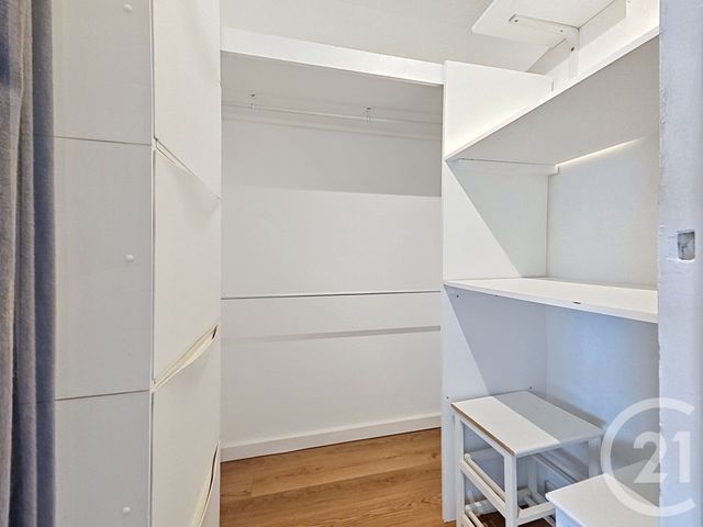 Appartement Studio à vendre - 1 pièce - 28.16 m2 - LE PLESSIS ROBINSON - 92 - ILE-DE-FRANCE - Century 21 Eureka