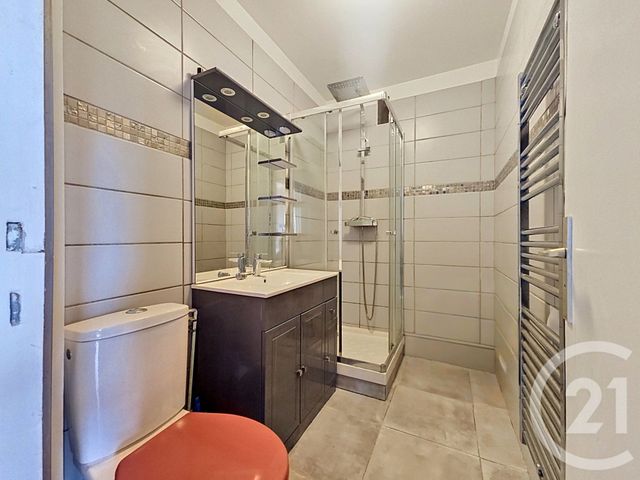 Appartement Studio à vendre - 1 pièce - 28.16 m2 - LE PLESSIS ROBINSON - 92 - ILE-DE-FRANCE - Century 21 Eureka